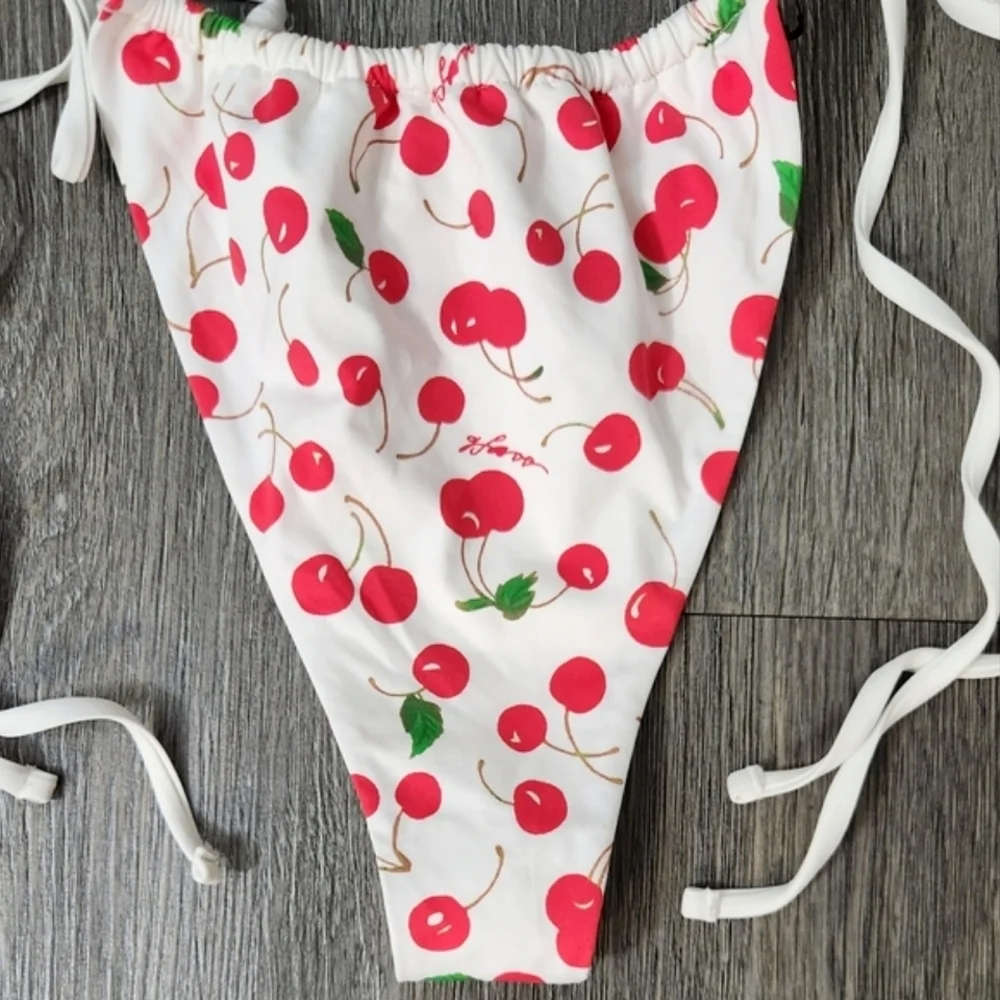 New!Frankie's Bikinis Tia Bottom in Cherry‎ Bomb